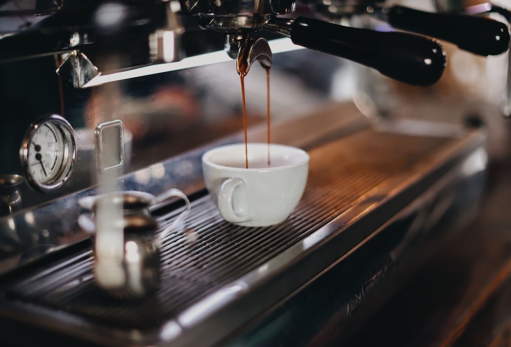 pulling an espresso shot
