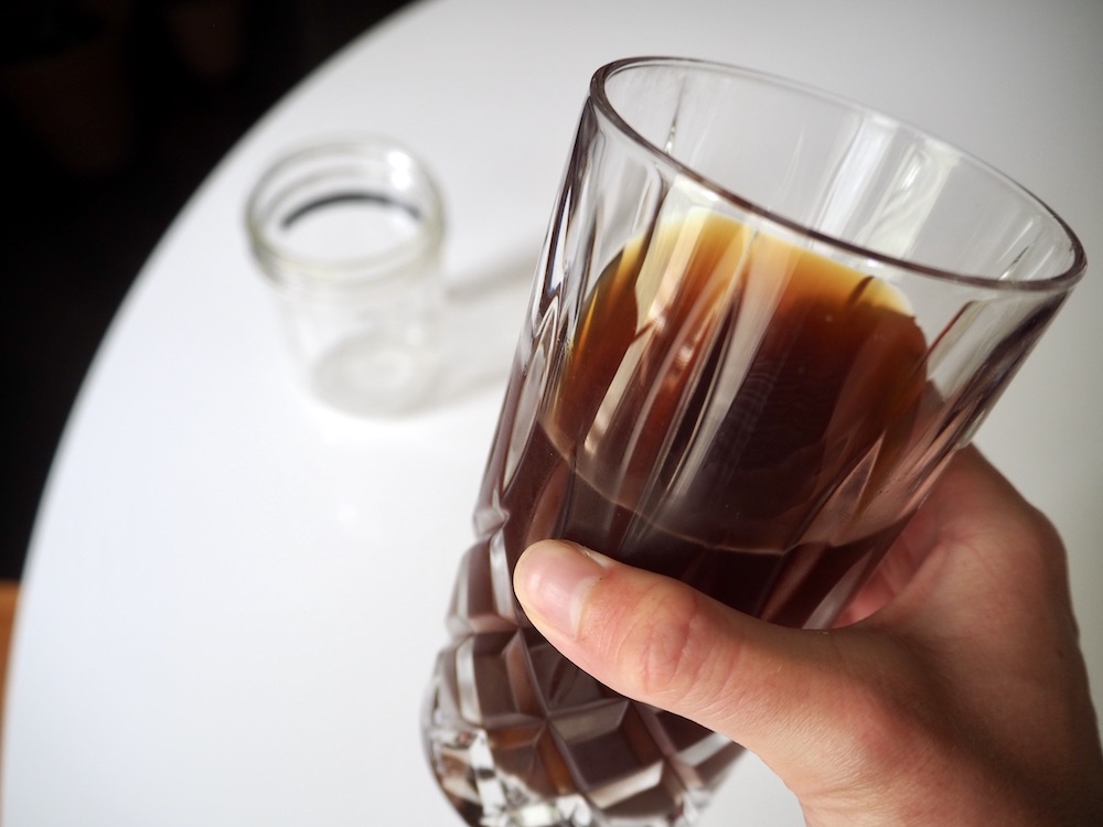 How to Make Cold Brew in a Mason Jar (Easy Recipe)