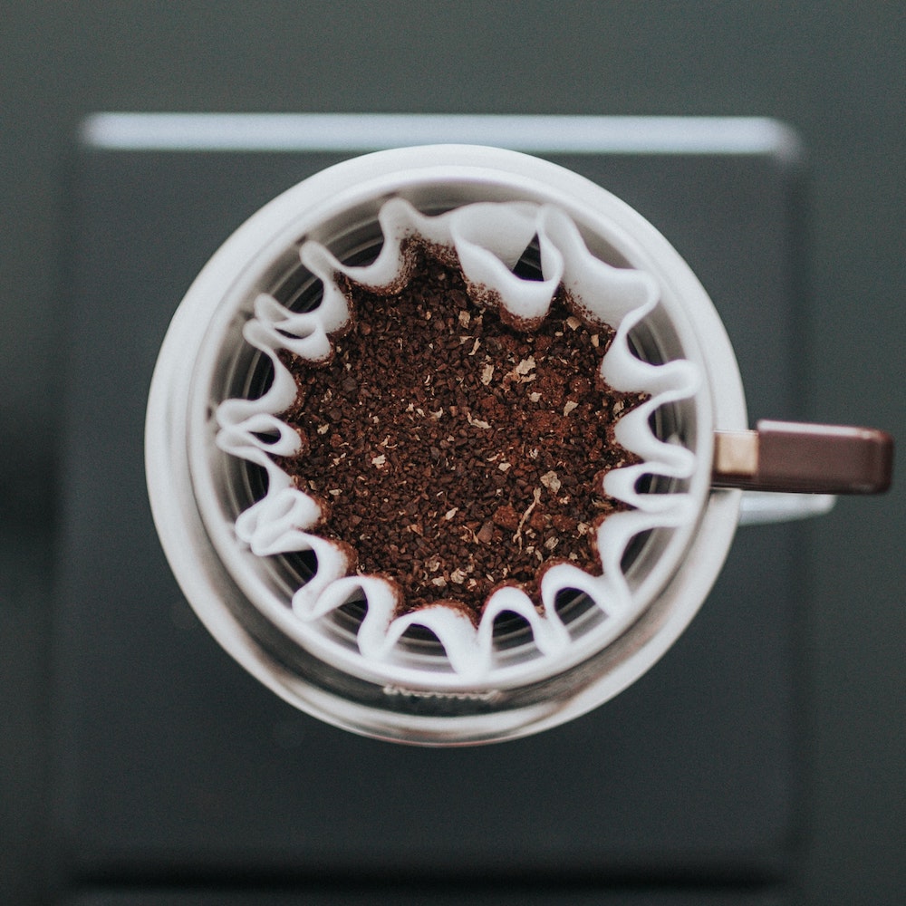 17 Brilliant Uses for Used Coffee Grounds (With Pictures)