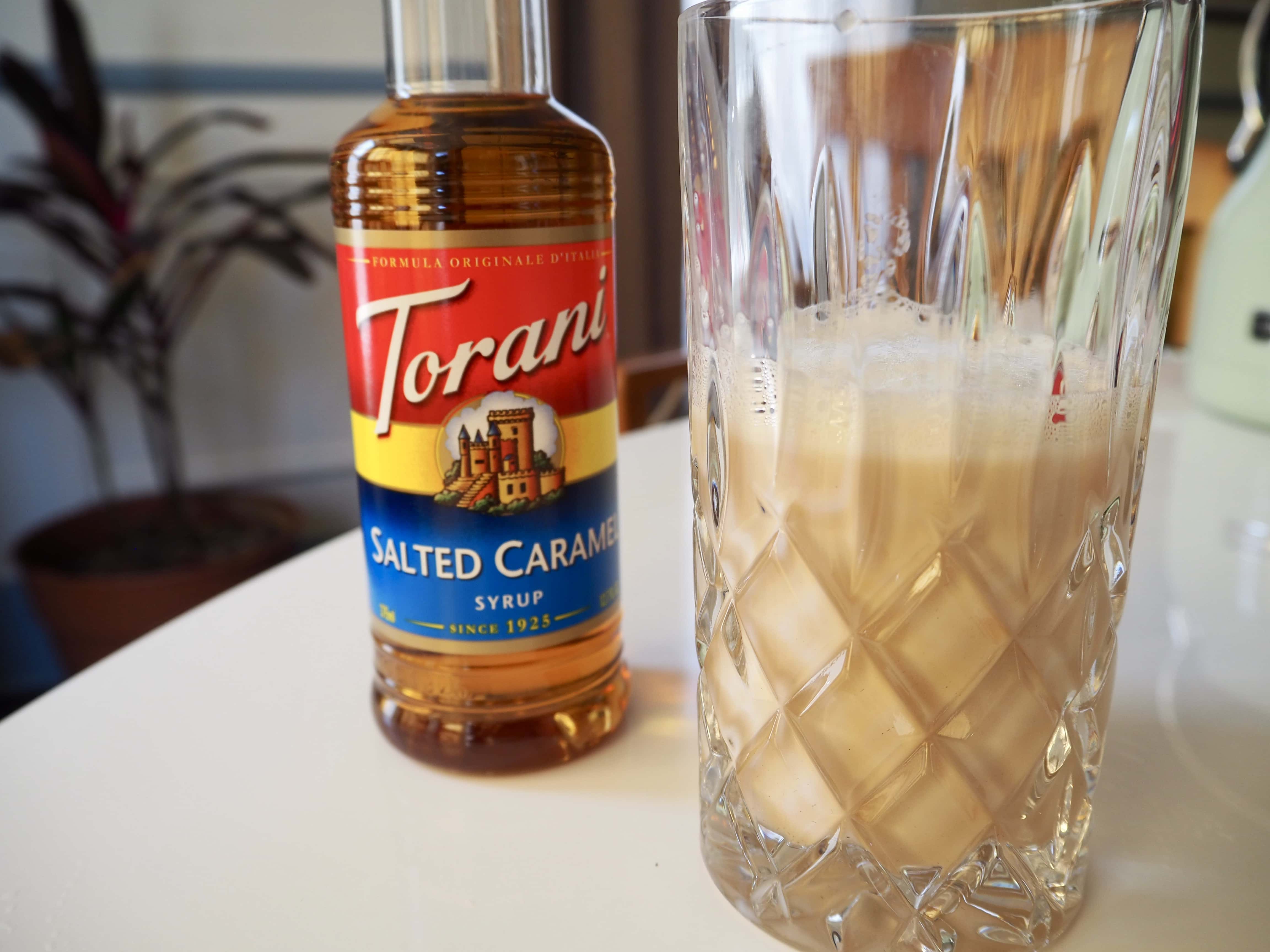 Caramel latte foam
