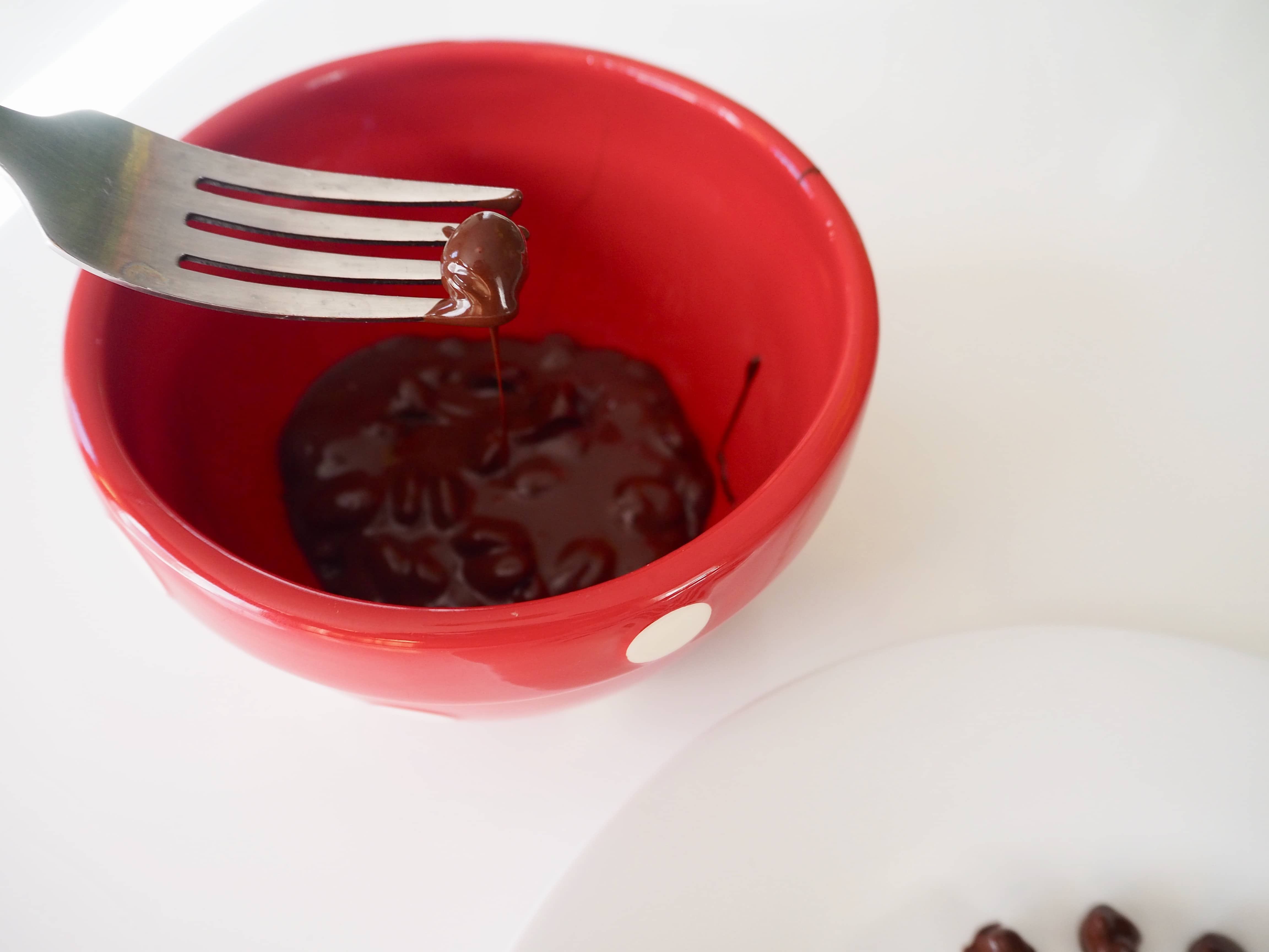 Remove the beans with a fork