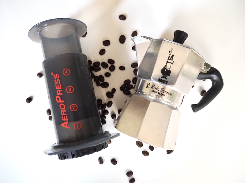 Moka Pot vs AeroPress 2026 Comparison: Which Should You Choose?