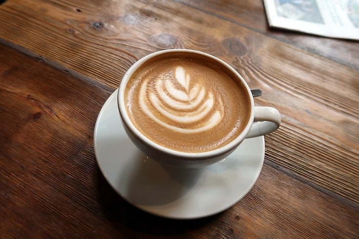 How to Make a Cortado Coffee (Easy & Delicious Recipe)