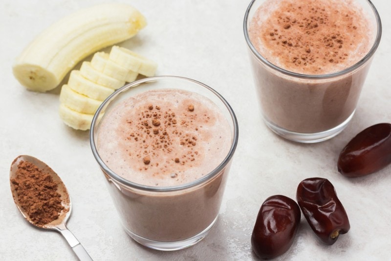 Healthy Vegan Coffee Smoothie Recipe (Easy Breakfast or Snack)