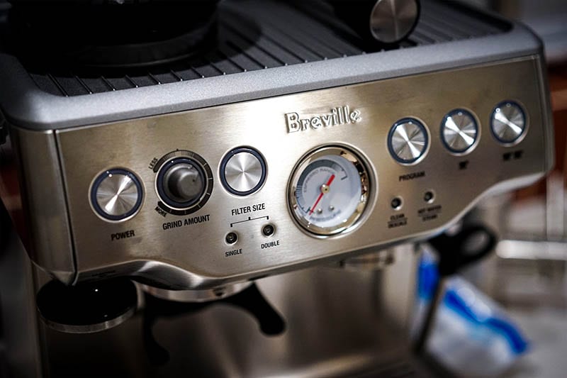 How to Descale Breville Coffee Makers (Simple Steps & Alternatives)