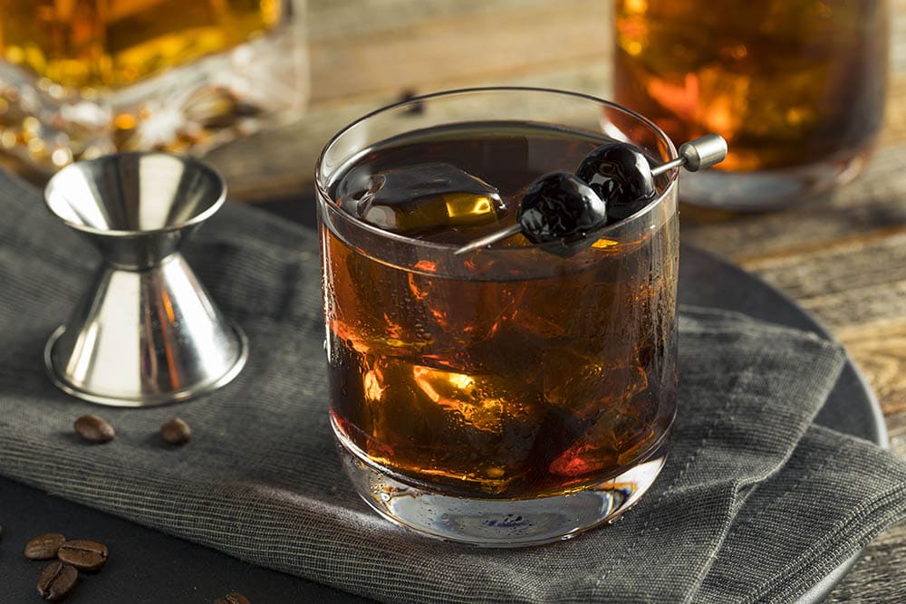 Coffee Old Fashioned Cocktail Recipe (Elegant & Easy)