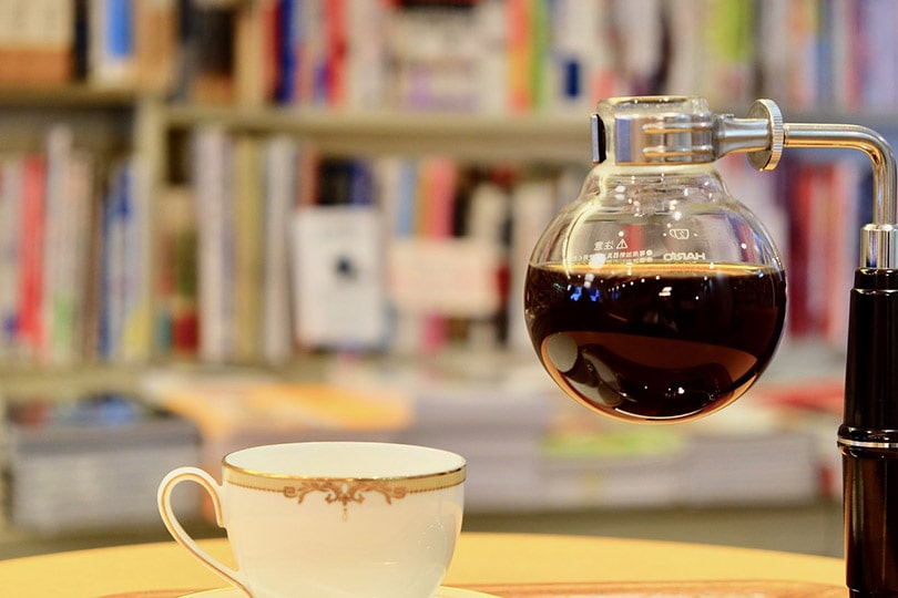 What Is Vacuum Cold Brew? The Future of Coffee & Its Advantages