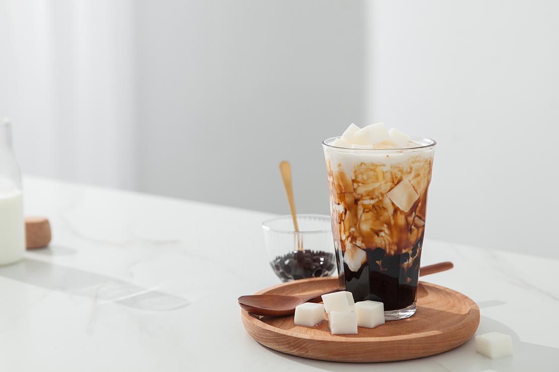 How to Make Coconut Milk Tea at Home: Tasty Recipe