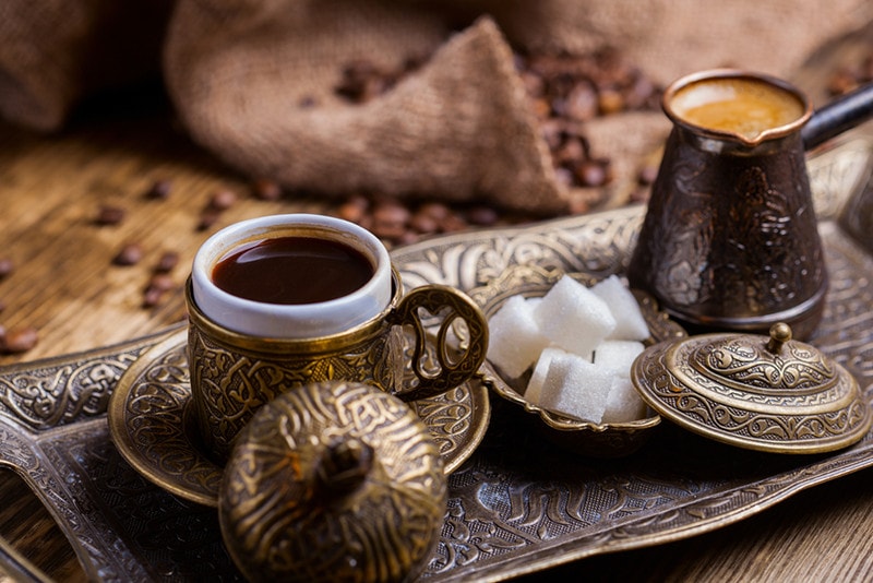 Turkish Coffee Culture: Traditions, Flavors & Facts